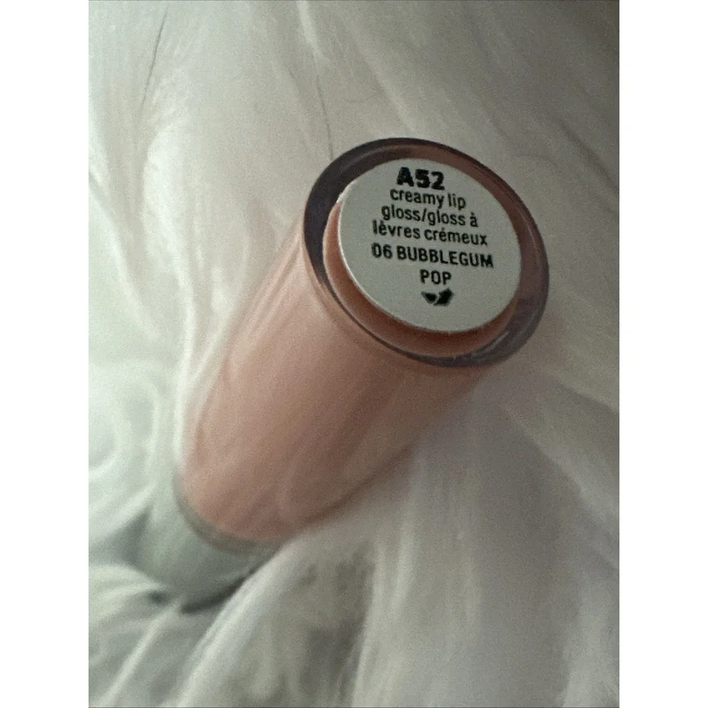 Clinique Pop Plush Creamy‎ Lip Gloss #06 Bubblegum 0.07 Fl Oz NEW Brand new